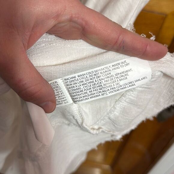 Black Tape Ruffled White V-Neck Tank Blouse Women’s Petite 1X - Picture 7 of 11